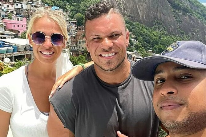Private 2-Hours Sightseeing Walking Tour in Rocinha and Moto-Taxi - Cultural Engagement