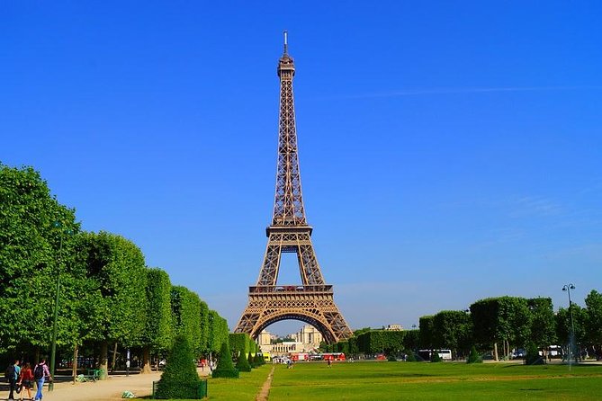 Private 4-Hour City Tour of Paris With Driver and Official Guide - Tour Itinerary