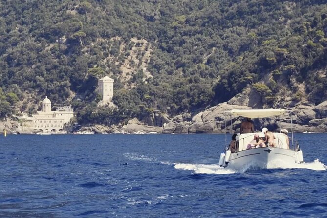 Private Boat Tour in the Tigullio and in the Portofino Area - Exploring the Tigullio Region