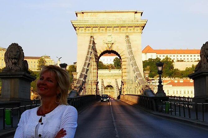 Private Buda Castle Walking Tour & Danube River Cruise With Margaret Island Stop - Discover Buda Castle