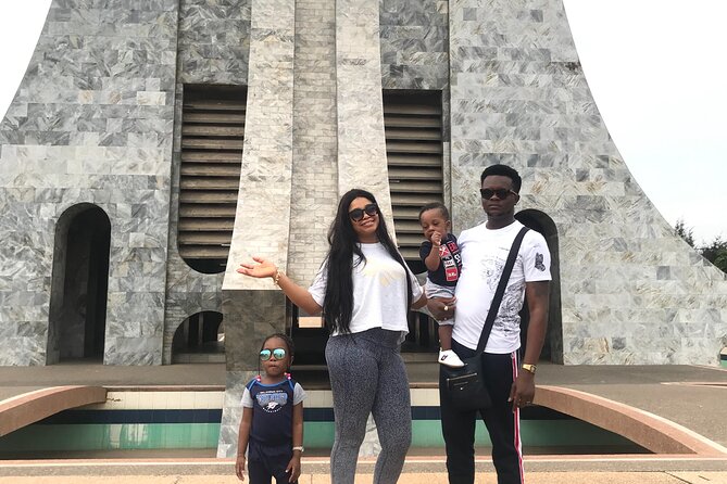 Private City Tour in Accra With Hotel Pickup and Lunch - What Travelers Are Saying