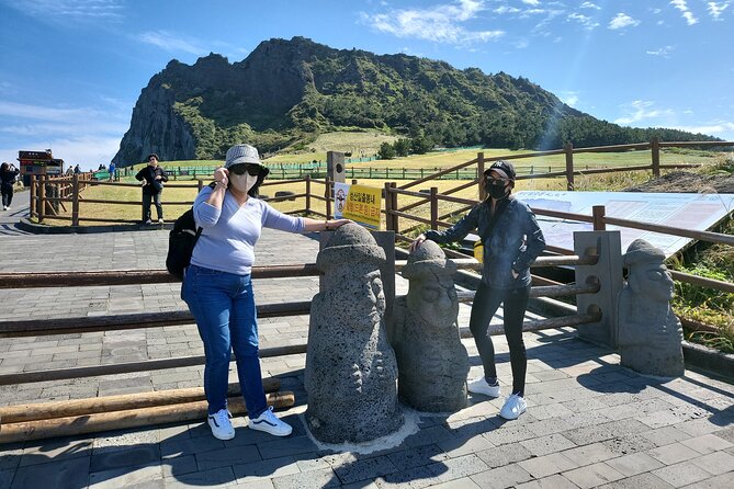 Private Day Jumbo Taxi Tour Experienced Driver in Jeju Island - Admission Fees and Exclusions