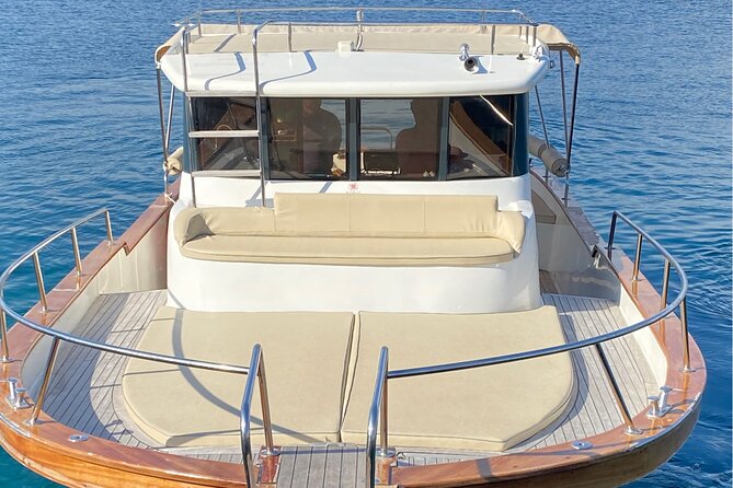 Private Excursion to the Island of Ischia With Gozzo Cilento 12M - Private Tour Experience