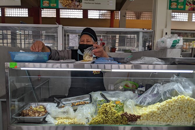 Private Famous Food Tour of Historic Old Town in Quito - Lunch Options