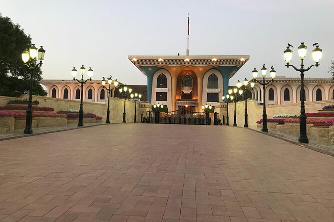 Private Full Day Muscat City Tour - Meeting and Pickup Details