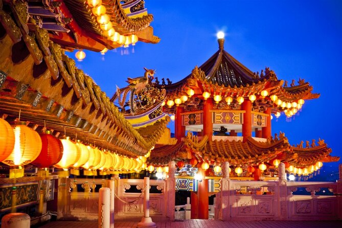 Private Full-Day Tour Includes Petronas Twin Towers & Batu Caves - Itinerary Overview