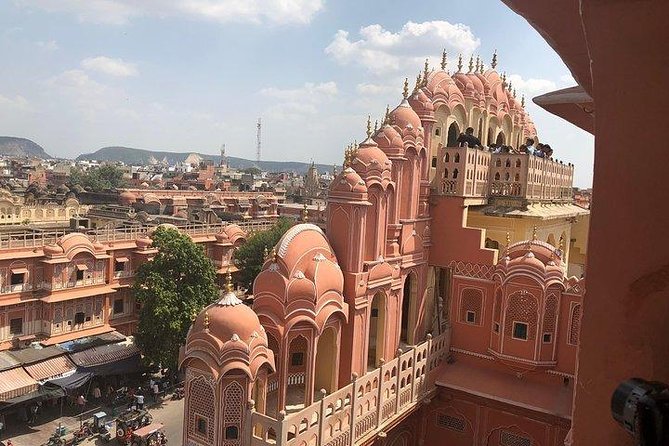 Private Jaipur Tour With Amber Fort From Delhi By Luxury Car - Sightseeing in Jaipur