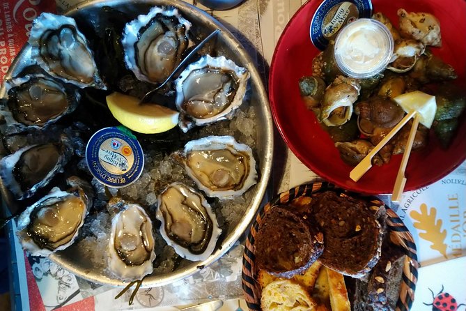 Private Morning Trip to the Dune of Pyla & Oysters Tasting at the Local Market - Savoring Local Oysters