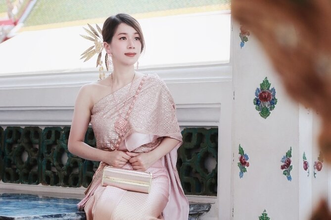 Private Photoshoot With Thai Traditional Dress at Wat Arun - Booking and Cancellation Policy