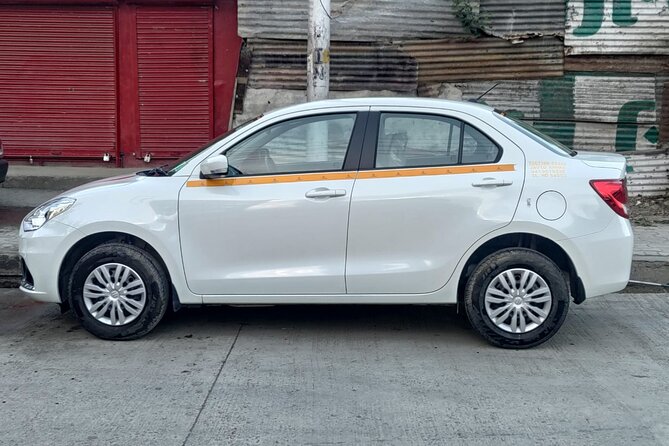 Private Sedan Cab to and From Srinagar Airport and Dal Lake - Inclusions
