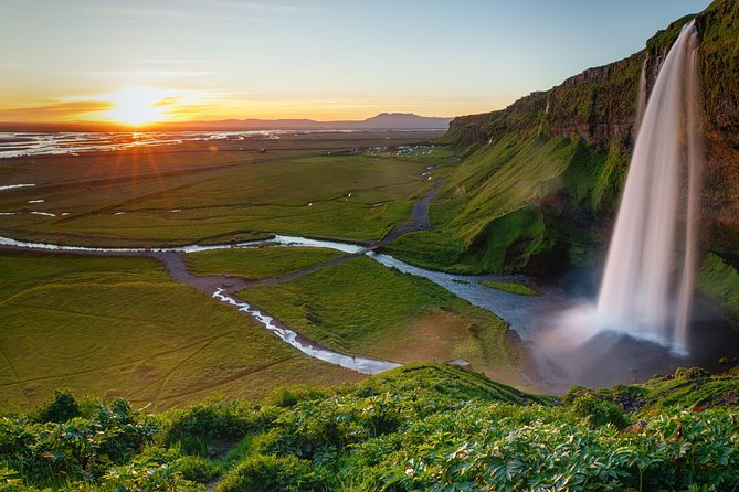 Private South Coast Tour With a Professional Photographer/Guide - Cancellation and Refund Policy