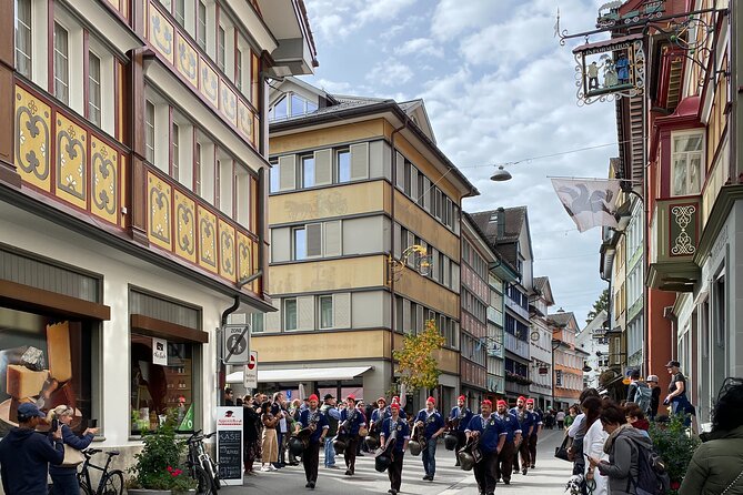 Private Swiss Chocolate, Cheese, Mountain Santis Tour With Pickup - Comfortable Transportation and Pickup Service