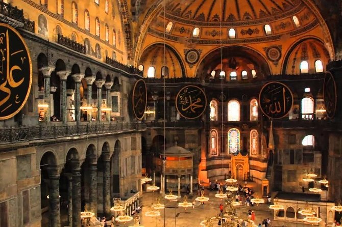 Private: Topkapi Palace, St. Sophia, Blue Mosque, Grand Bazaar, Hippodrome - Hagia Sophia