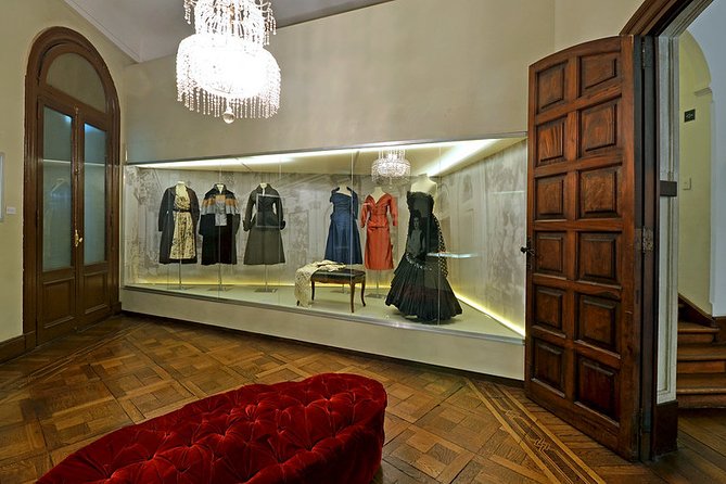 Private Tour Discovering Evita and The Peronism in Buenos Aires - Tour Highlights