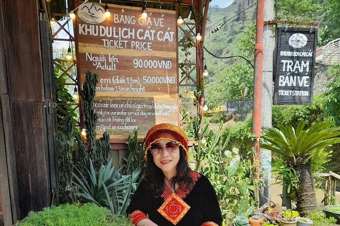 Private Tour Experience From Sapa Town to Cat Cat Village - Cultural Interactions and Experiences