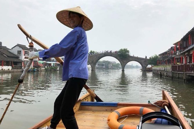 Private Tour of Shanghai Highlights and Zhujiajiao Water Town in One Day - Traveler Feedback and Reviews