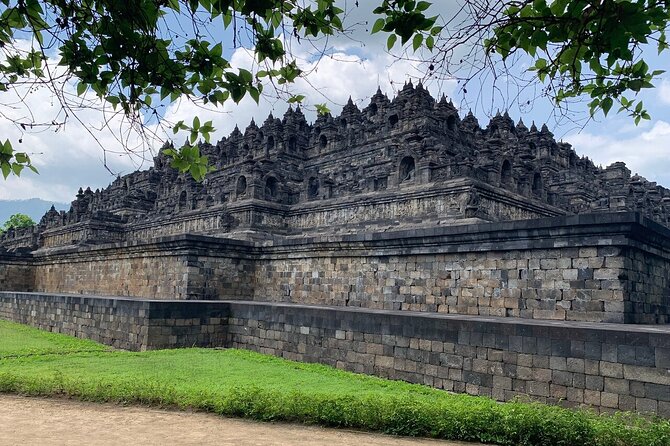 Private Tour Semarang Pier to Borobudur Temple - Accessibility Considerations
