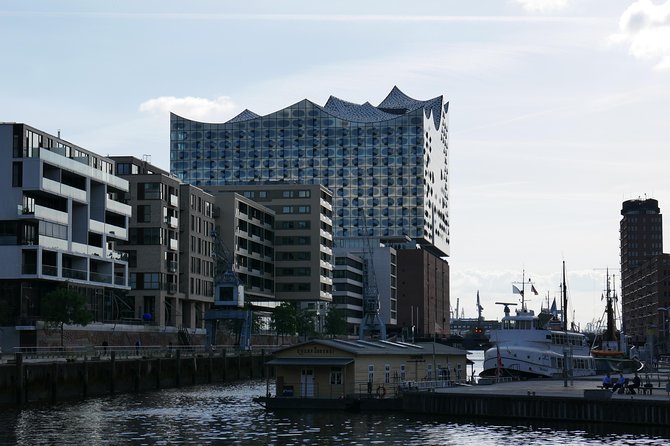 Private Tour: Speicherstadt and HafenCity Walking Tour in Hamburg - Tour Highlights