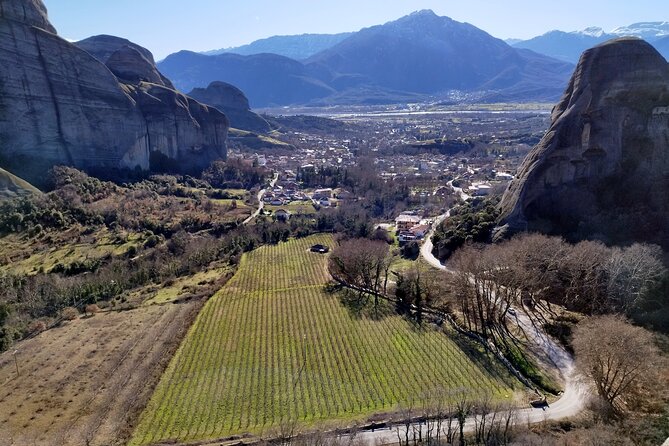 Private Tour to Meteora Rocks From Volos - Personalized Guide Service