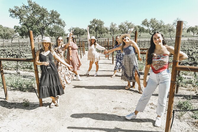 Private Wine Tour in Paso Robles - Diverse Winery Visits: Intimate to Large