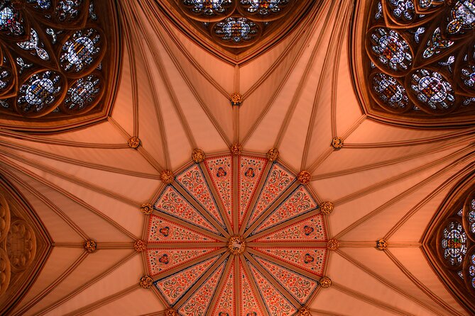 Private York Minster Guided Walking Tour - Avoiding Crowded Areas During the Tour