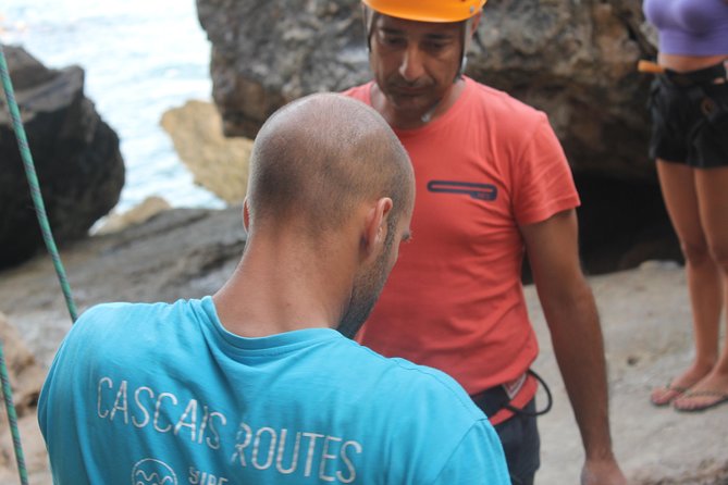 Rock Climbing Adventure in Cascais, Lisbon - Getting to Cascais