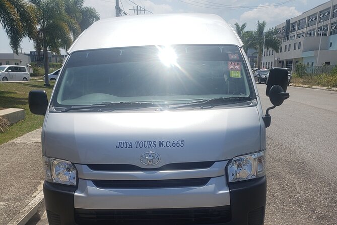Round-trip Airport Transfer to Royalton Blue Waters & White Sands Hotel - Rates and Availability