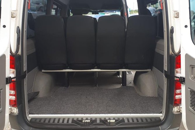 Round Trip Transfer Liberia Airport (LIR) to Playa Hermosa Guanacaste - Flexible and Reliable Transportation