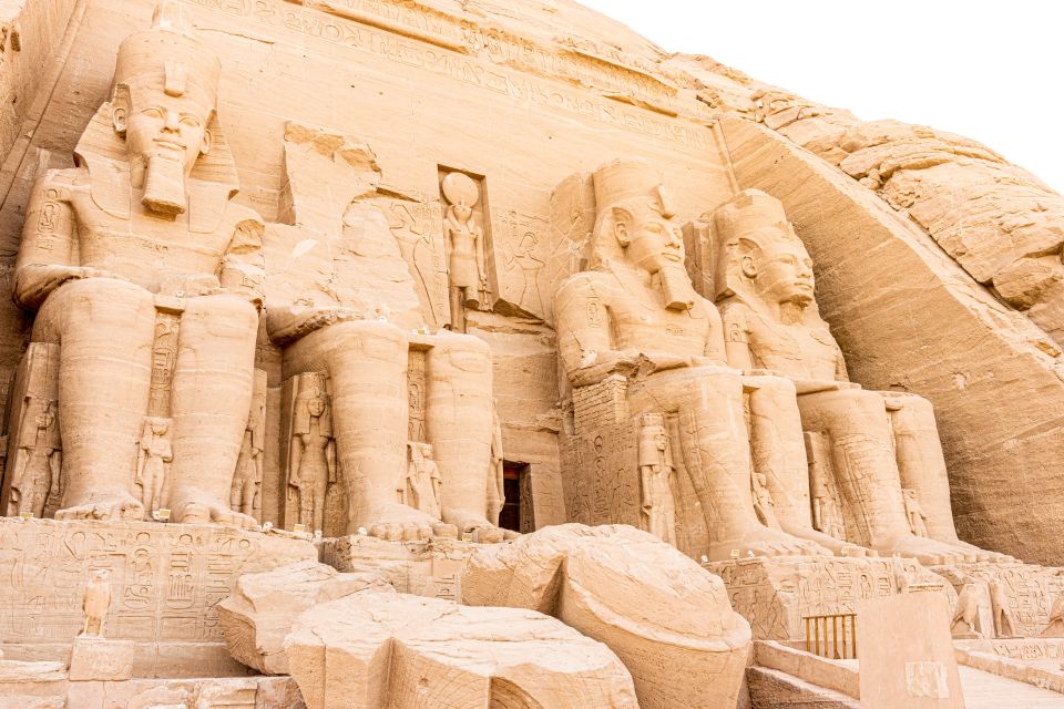 Safaga: Two-Day Private Tour of Luxor and Abu Simbel - Included Services and Amenities