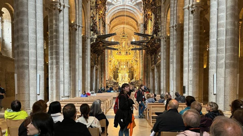 Santiago De Compostela: Cathedral, Museum, and Old Town Tour - Tour Inclusions