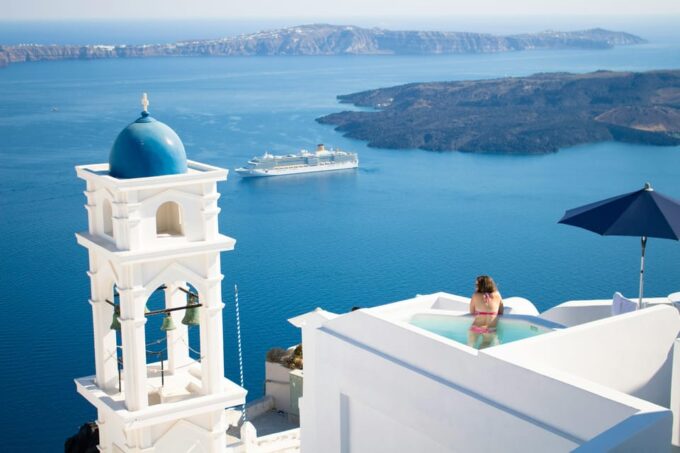 Santorini Panorama: 3-Hour Private Walking Tour - Taking in Cycladic Culture