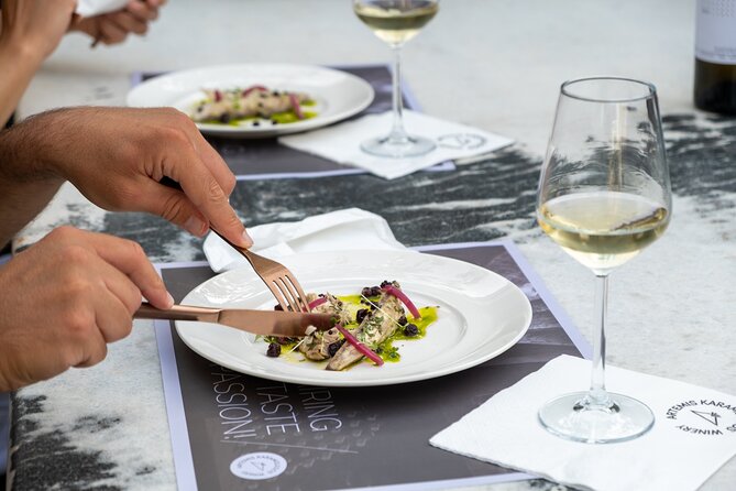 Santorini Private 8 Wine Tastings With Dinner & Oia Sunset - Stunning Sunset Views