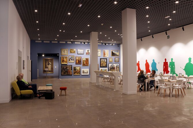 Skip-The-Line Access to the Russian Museum Collection in Malaga - Discounts and Free Entry