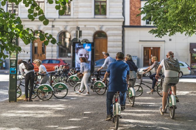 Stockholm's Urban Treasures Private Bike Tour - Bike Rental and Safety