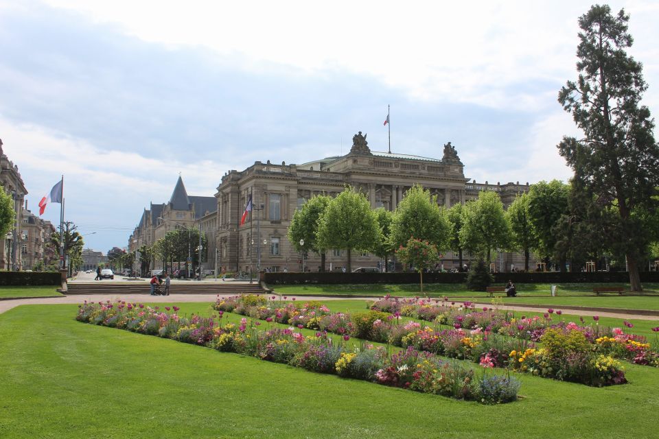 Strasbourg : Neustadt Architecture Walking Tour - Photo Opportunities