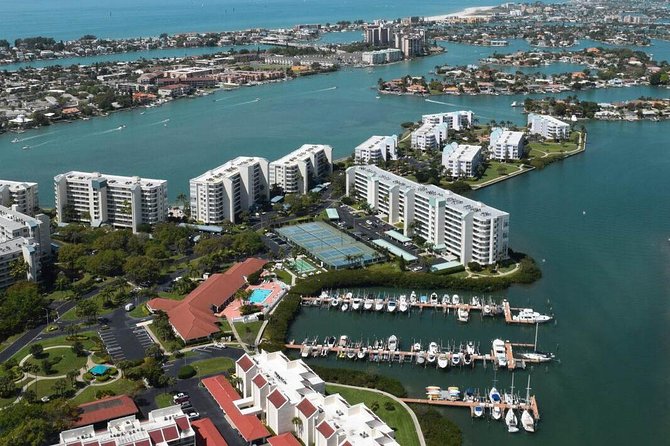 Stunning Helicopter Tour - Skyway Bridge, Fort Desoto & St. Pete Beaches - Meet Your Knowledgeable Pilots
