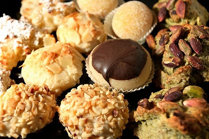 Sweet Venice: Traditional Cafès and Pastry Shops Walk - Group Size and Duration