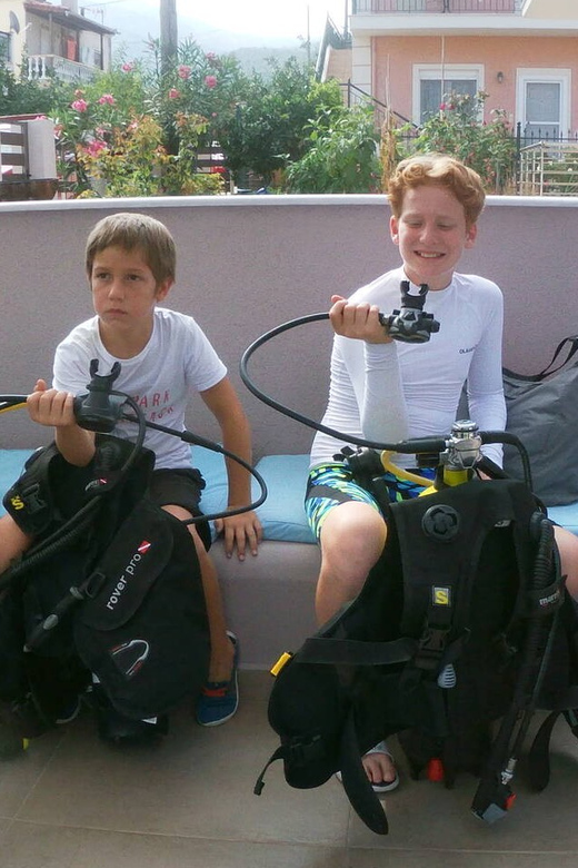 Thasos: Introductory Scuba Diving Expereince - Diving Equipment