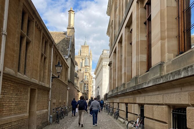 The Original Cambridge History Tour - Meeting and End Points