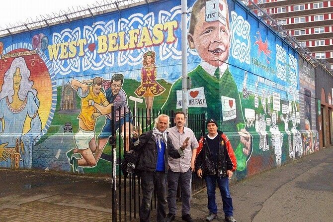 The Troubles and Iconic Black Taxi Driver Private 2 Hrs Tour - Booking and Cancellation Policy