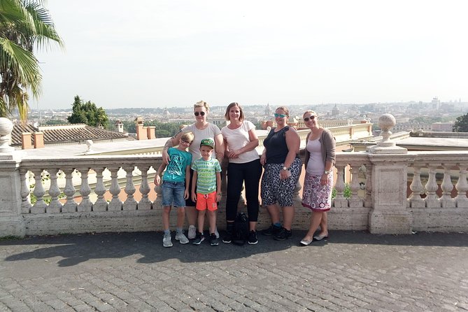 Tour in Rome in a Private Licensed Minivan - Pickup and Meeting Point