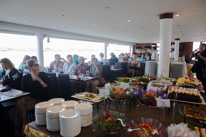 Twilight Dinner Cruise Along Chao Phraya River in Bangkok - Entertainment Highlights