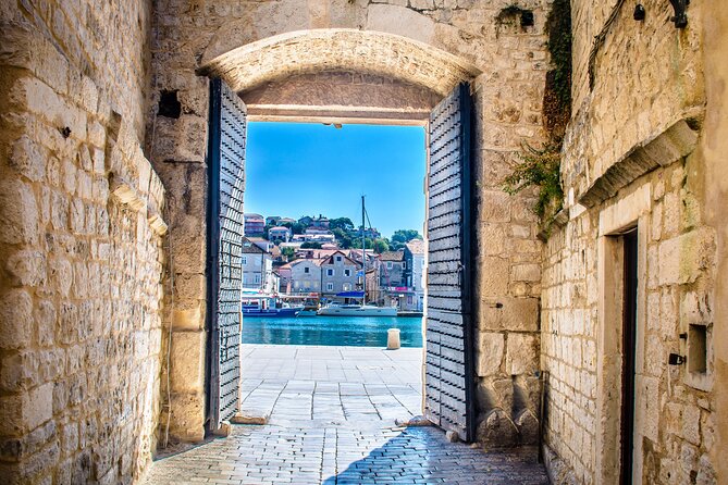 Two Islands Blue Lagoon Half-Day Boat Tour From Split - Minimum Age and Accessibility