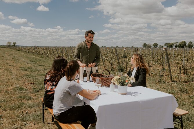 Vineyard Tour and Wine Tasting in Davron - Traveler Reviews Summary