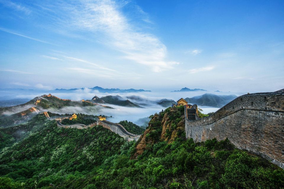 VIP Trip: Beijing Great Wall With Peking Duck - Accomodation and Transport