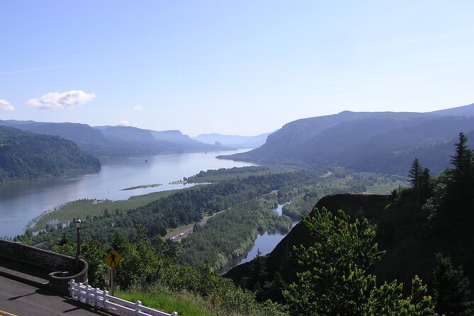 Waterfall Hop-On Hop-Off Trolley Tour Multnomah Falls Day Pass - Tips for a Great Experience
