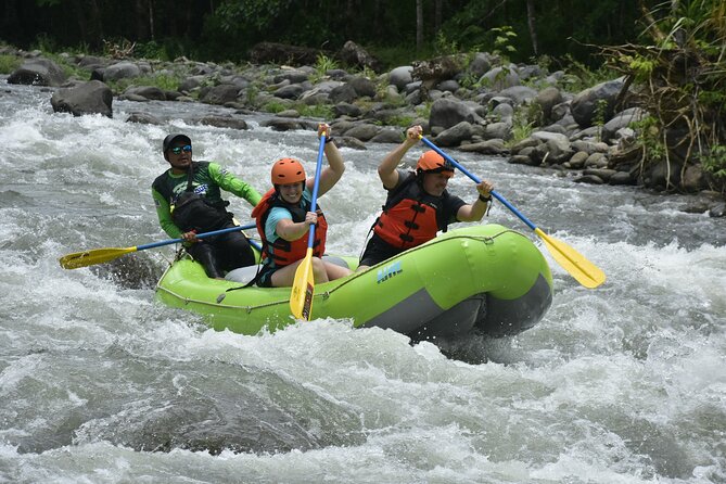 White Water Rafting II and III Maquique Costa Rica La Fortuna - Scenic River and Thrilling Rapids