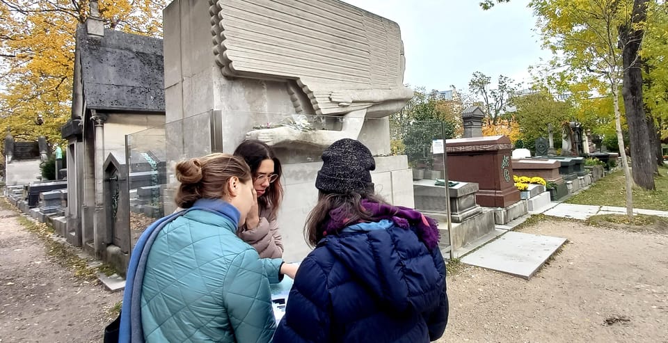 Who Killed Victor ? Escape Game at Père Lachaise Cemetery - Customer Reviews and Ratings