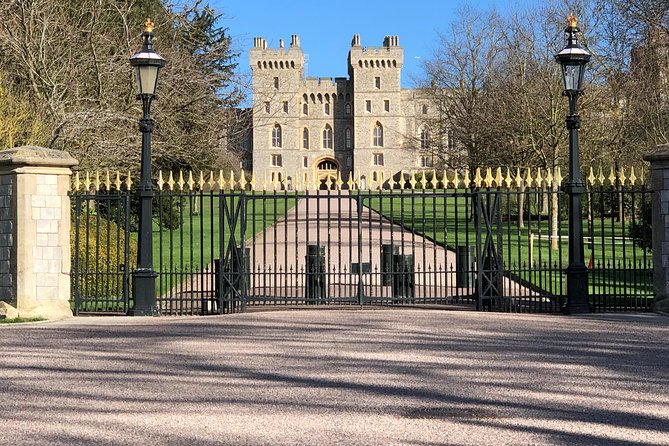 Windsor Castle and Stonehenge Private Car Tour - Booking and Pricing Details