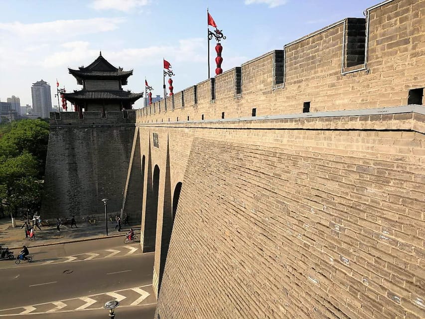 Xian: City Wall&Old Town Walking Tour W/ 10+ Food Tasting - Customer Feedback